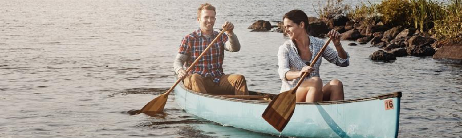 couple in canoe